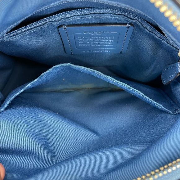 Coach Mini Bennett Bag - Picture 15 of 16